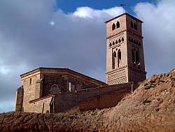 Panoramica of the parish church of Nuestra Señora del Castillo. 3